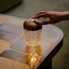 Mini baladeuse finition cuivrée : offrez-vous la lampe Saint-Louis en cristal